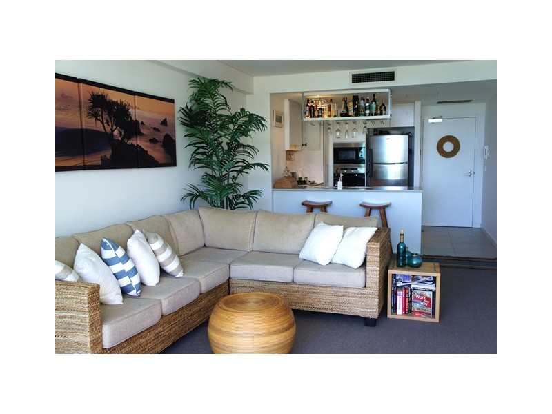 002/2 Creek Street, Coolangatta QLD 4225