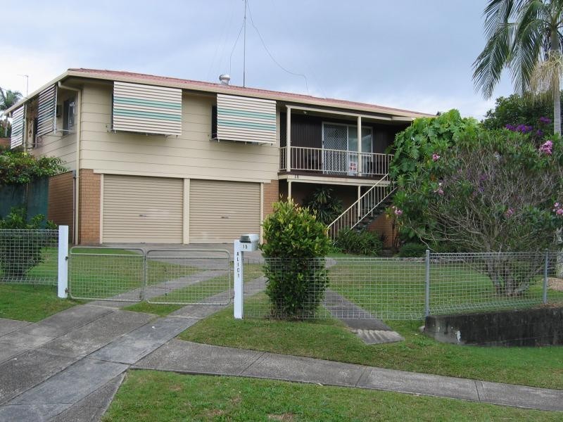 15 Alicia Street, Southport QLD 4215
