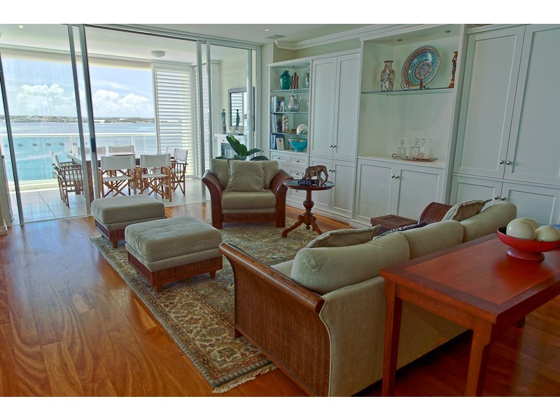 803/212 Marine Parade, Labrador QLD 4215