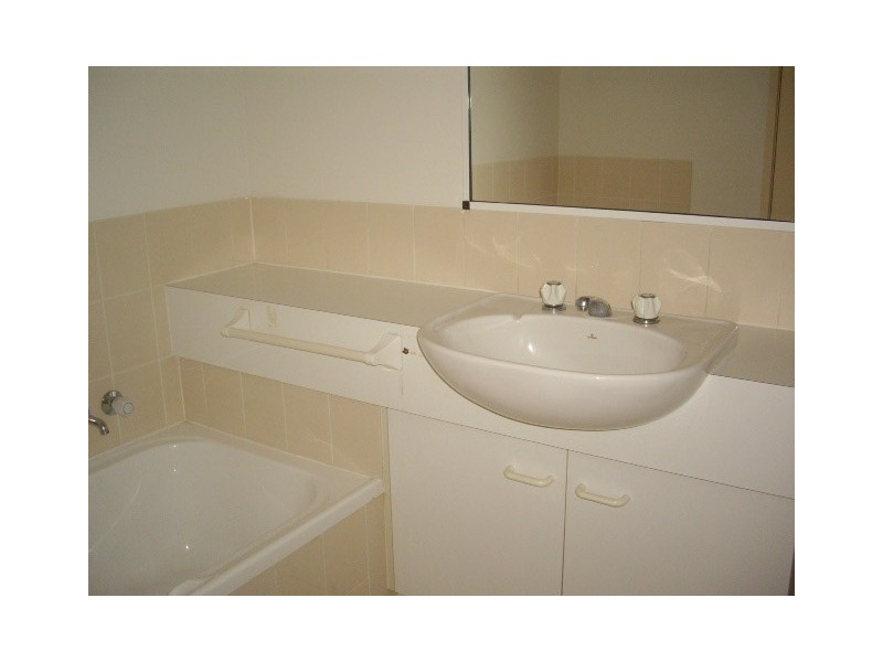 139/128 Benowa Road, Southport QLD 4215