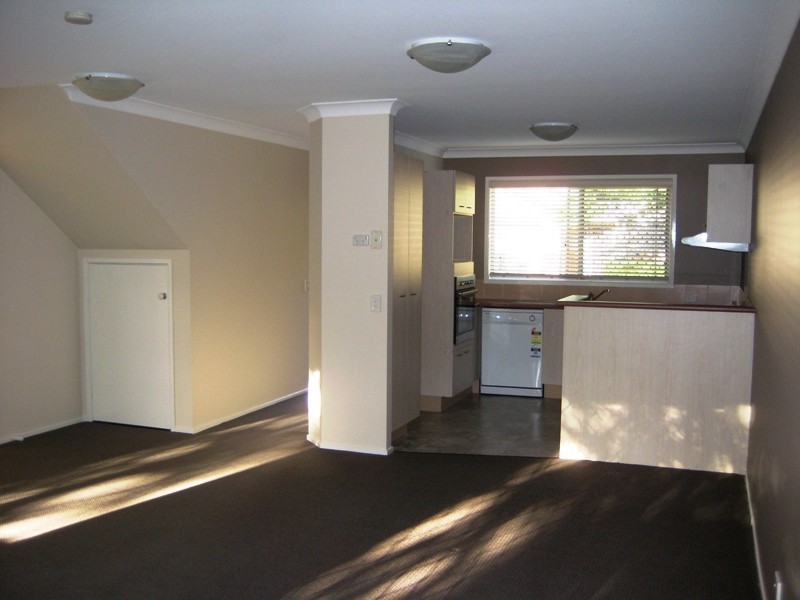 18/757 Ashmore Road, Ashmore QLD 4214