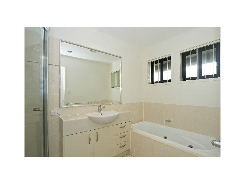 1/1 Hans Boysen Drive, Mudjimba QLD 4564