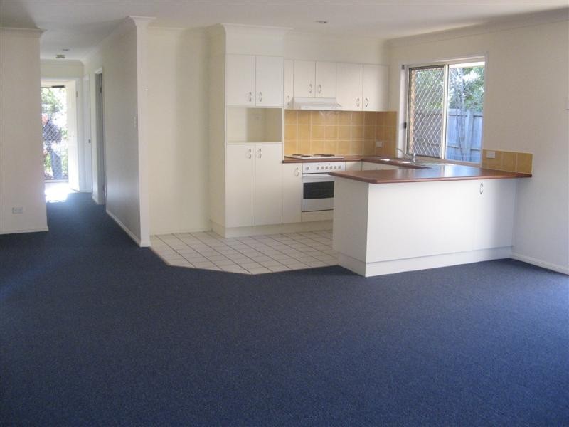 20/1 Highridge Road,, Springfield QLD 4300