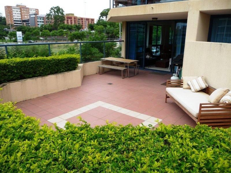 45 Deakin Street, Kangaroo Point QLD 4169