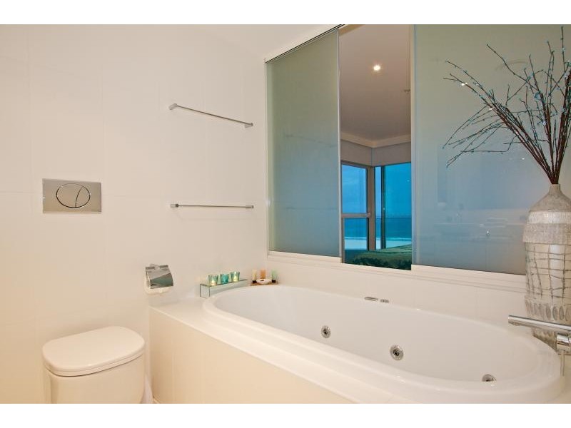 801/2 Creek Street, Coolangatta QLD 4225