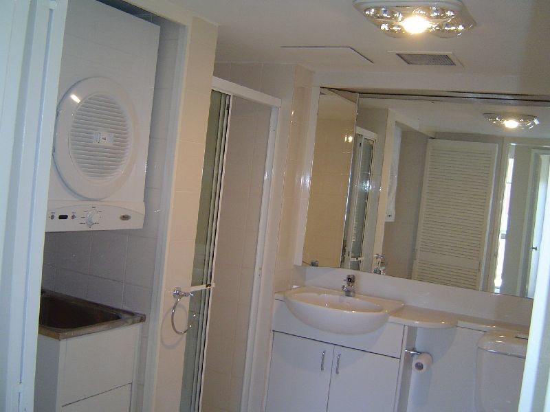 57 Lambert Street, Kangaroo Point QLD 4169