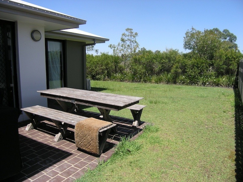 21 The Promenade, Hendra QLD 4011