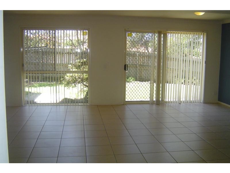 62/3 Arundel Drive,, Arundel QLD 4214