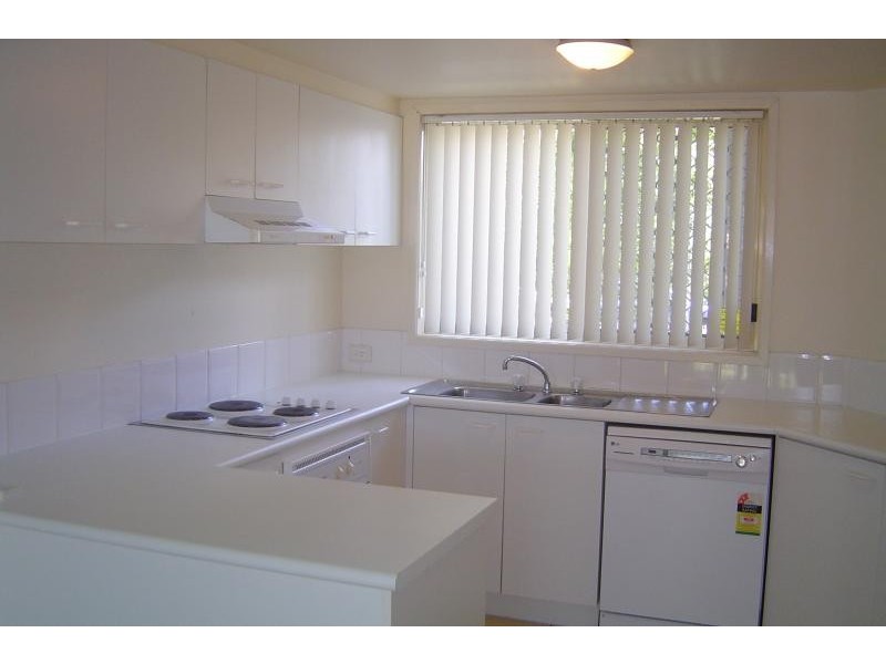 62/3 Arundel Drive,, Arundel QLD 4214