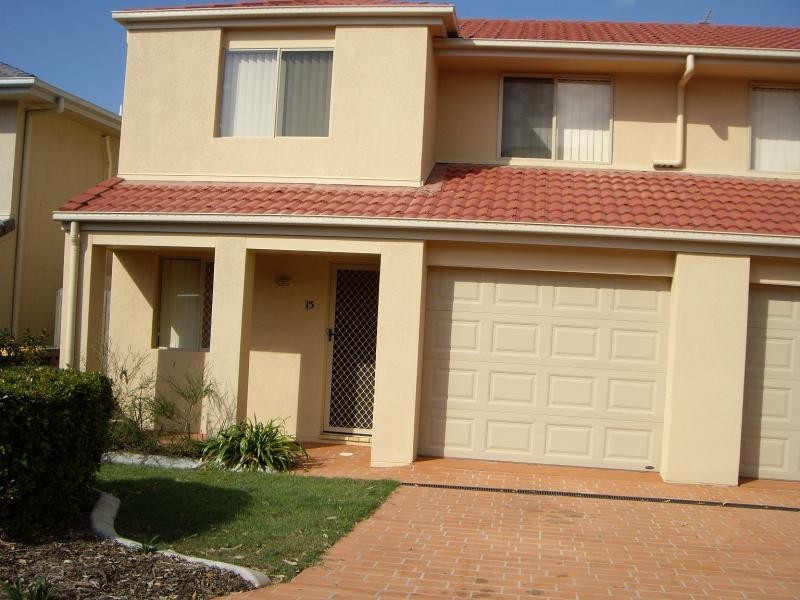 15/1 Johnston Street, Carina QLD 4152