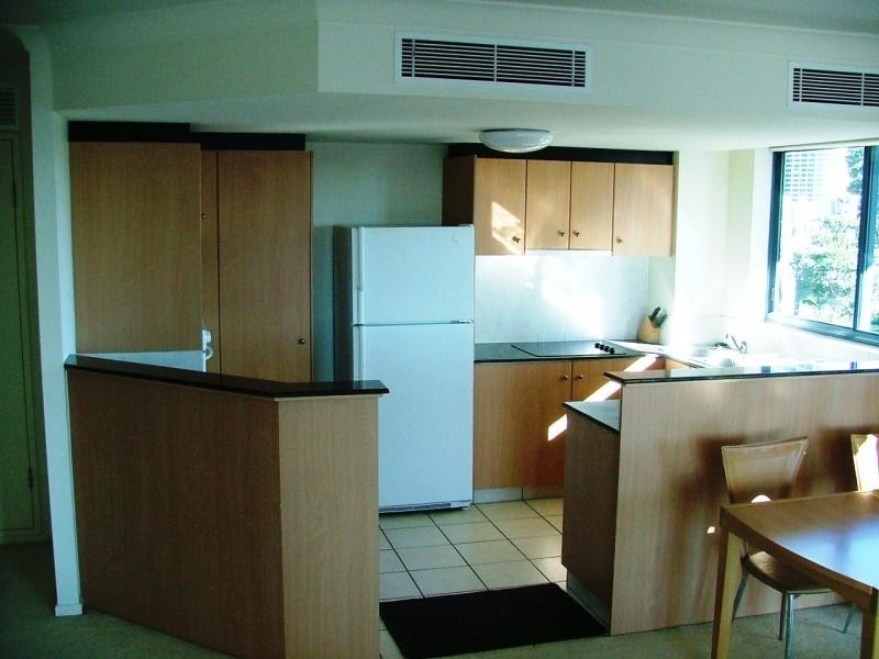 32/45 Deakin Street, Kangaroo Point QLD 4169