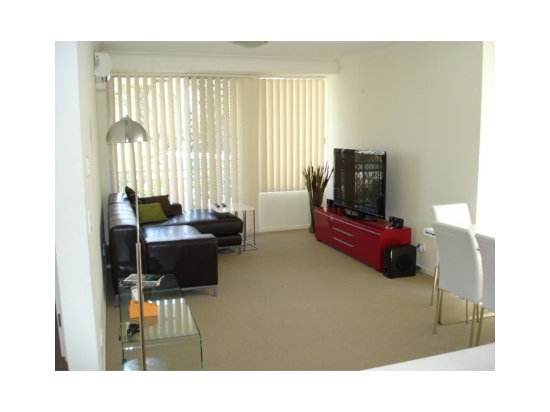 13 – 23 Bright St, Labrador QLD 4215