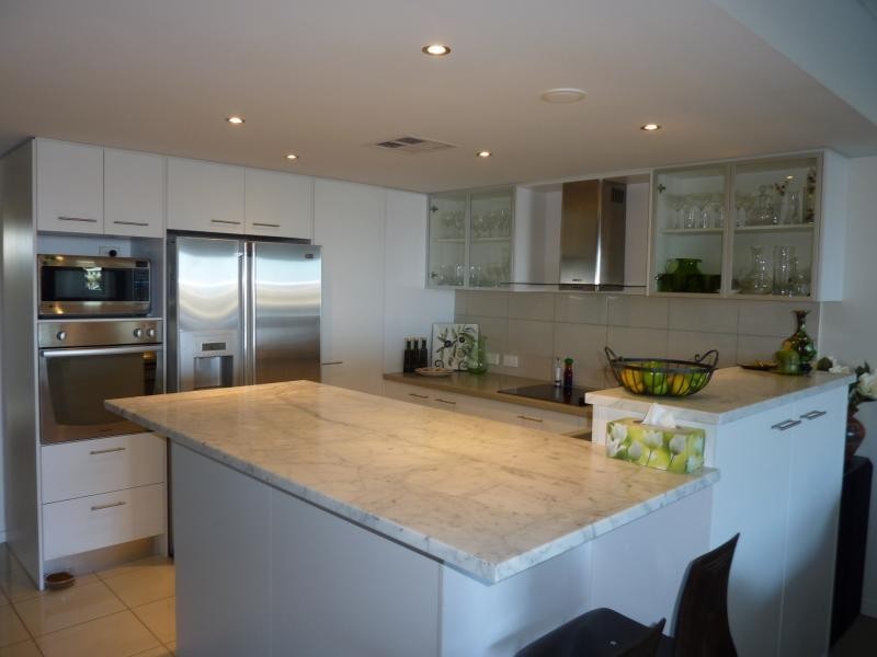 51 Grand Parade, Kawana Island QLD 4575