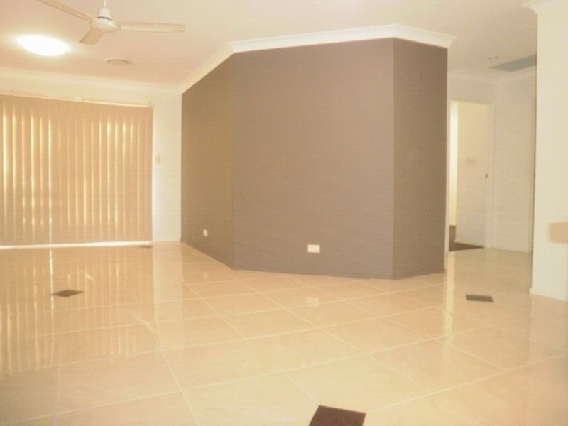 272 Oxley Drive, Runaway Bay QLD 4216