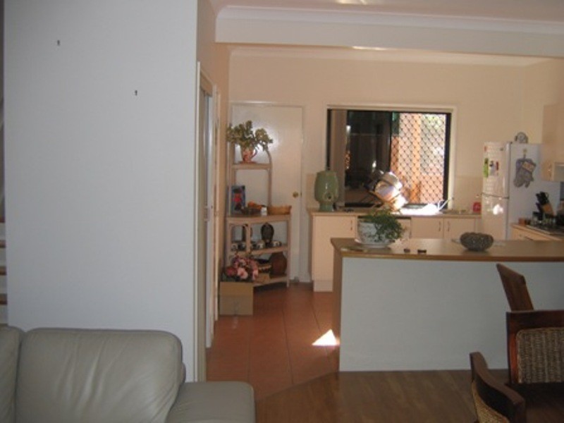 25/250 Sumners Road, Riverhills QLD 4074