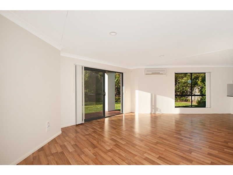 2/24 Jessica Drive, Upper Coomera QLD 4209