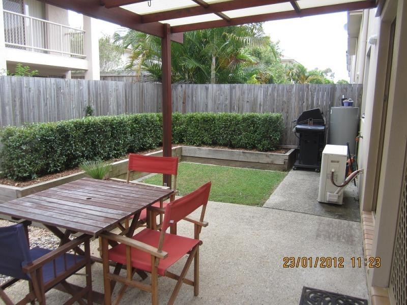 9/3 Johnston Street, Carina QLD 4152