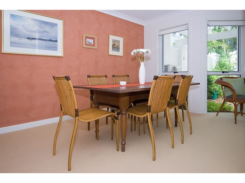 7/100 Cotlew St East, Southport QLD 4215