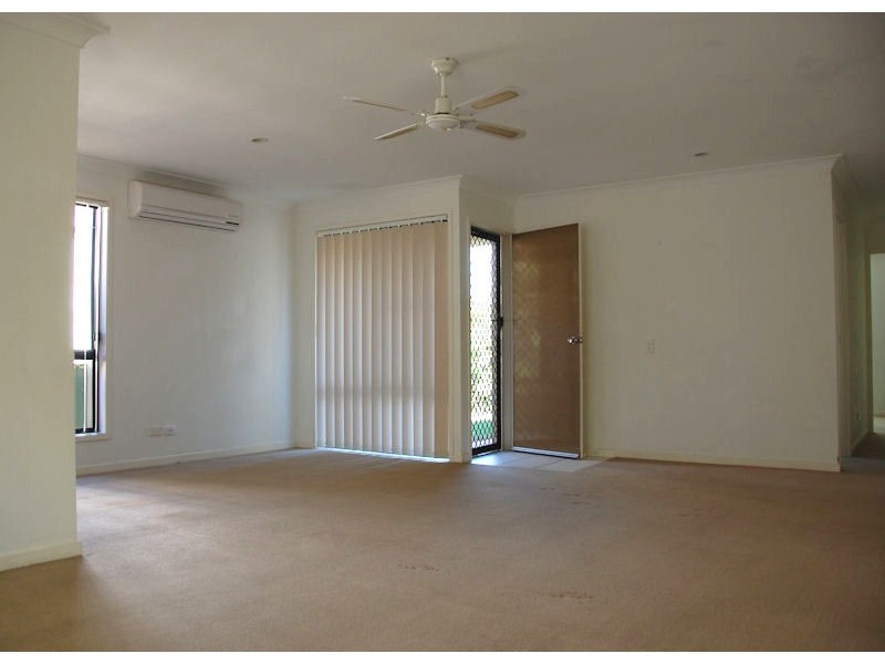 69/24 Amsonia Court,, Arundel QLD 4214