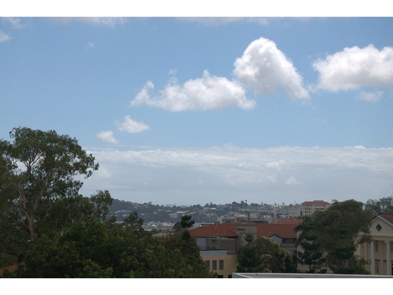 221/23 Robinson Place, Kelvin Grove QLD 4059