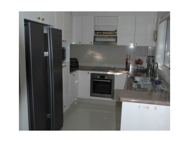 29/100 Cotlew St East, Southport QLD 4215