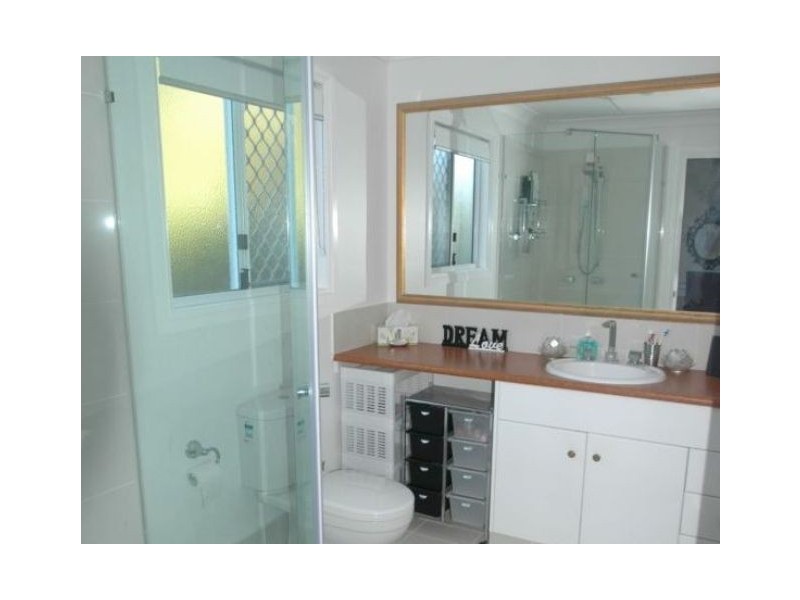 29/100 Cotlew St East, Southport QLD 4215