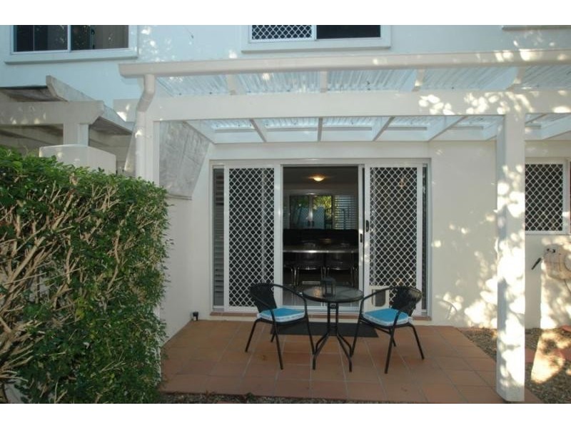 29/100 Cotlew St East, Southport QLD 4215