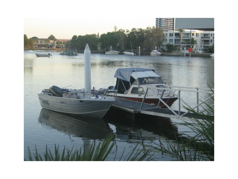 9/11-19 Taylor Street, Biggera Waters QLD 4216