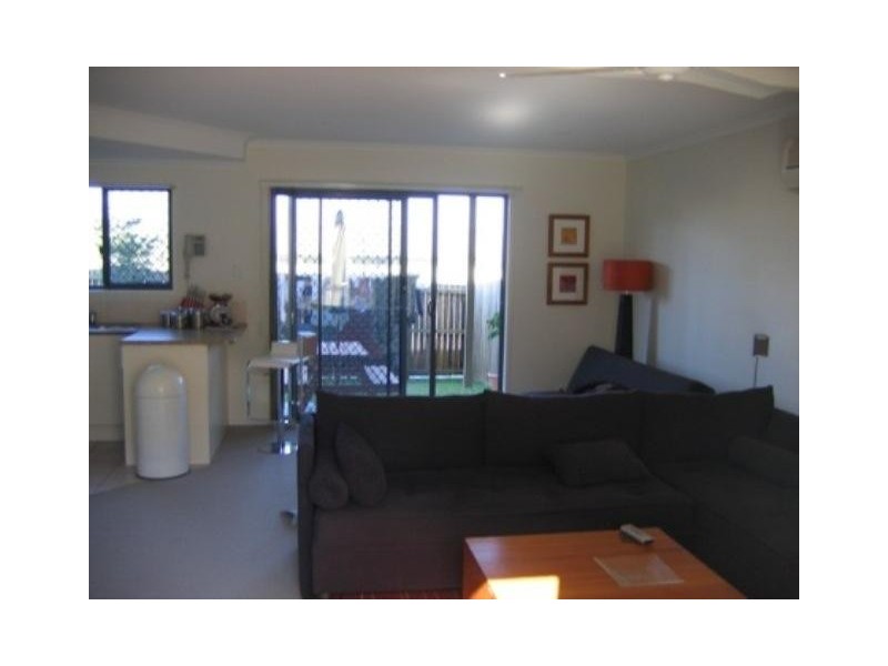 63/250 Sumners Road, Riverhills QLD 4074