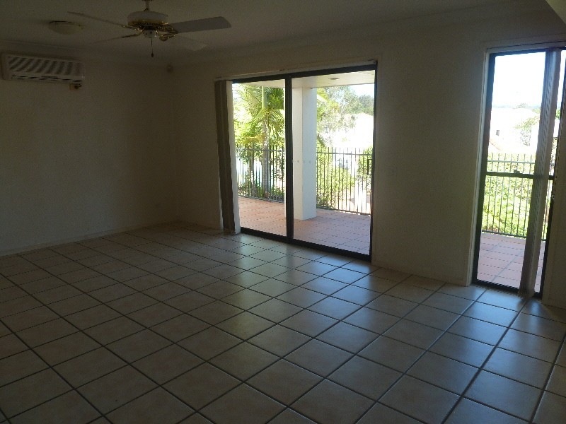 11/22-34 Glenside Drive, Robina QLD 4226