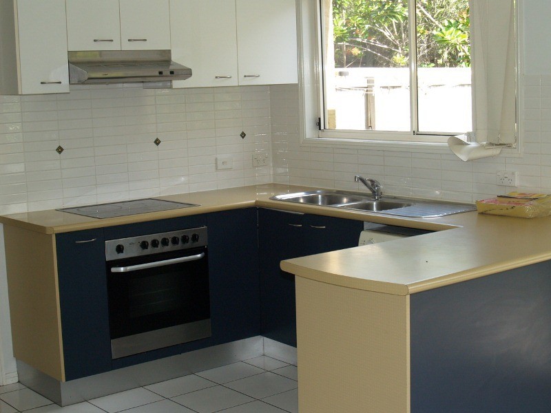 Pacific Pines QLD 4211
