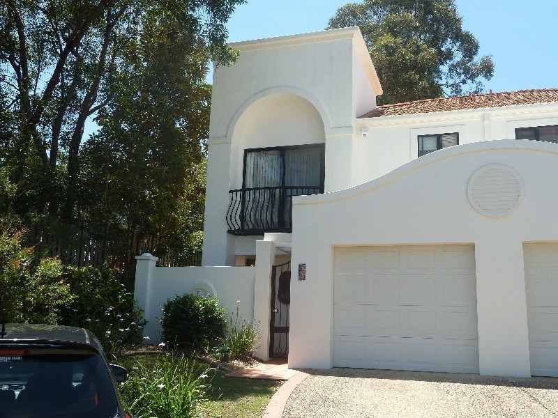 9/22-34 Glenside Drive, Robina QLD 4226