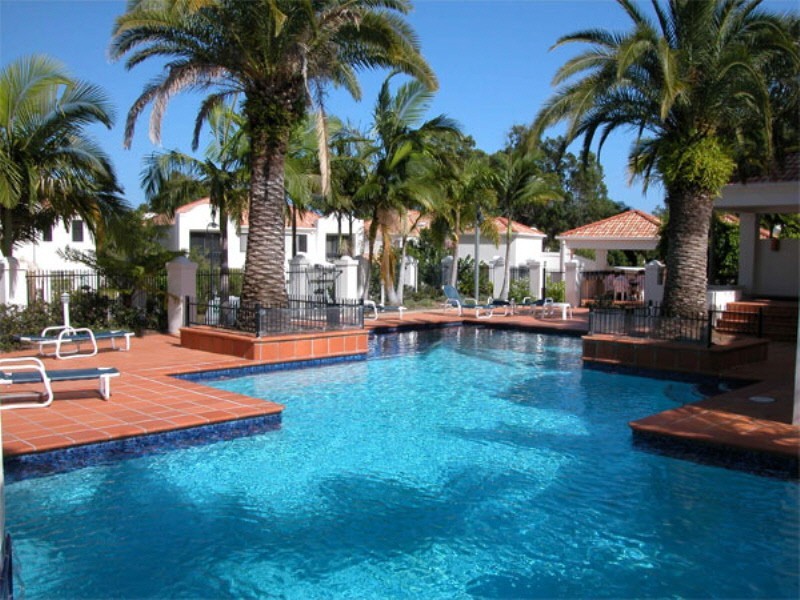 9/22-34 Glenside Drive, Robina QLD 4226