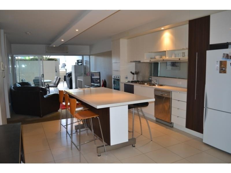 26/53 Commercial Road, Newstead QLD 4006