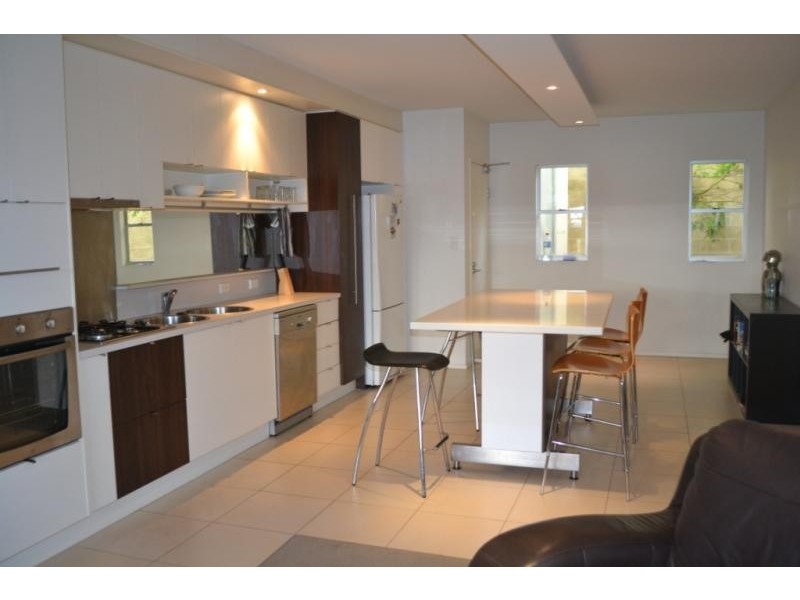 26/53 Commercial Road, Newstead QLD 4006