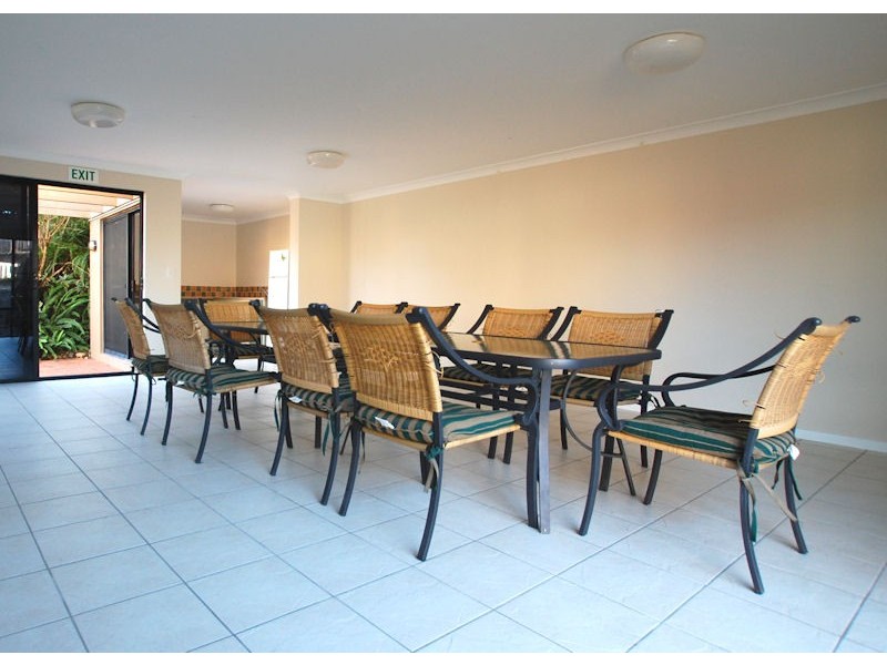 69/24 Amsonia Court,, Arundel QLD 4214