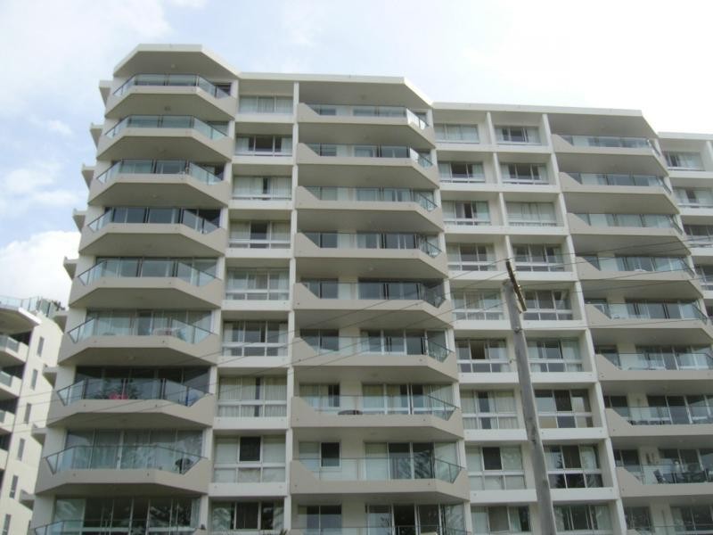 202 The Esplanade, Burleigh Heads QLD 4220