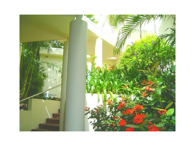 57 Lambert Street, Kangaroo Point QLD 4169