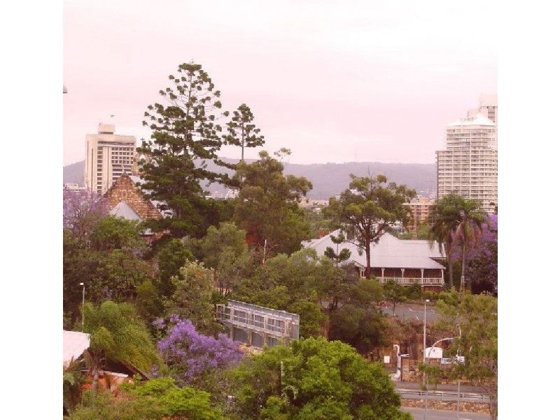 57 Lambert Street, Kangaroo Point QLD 4169