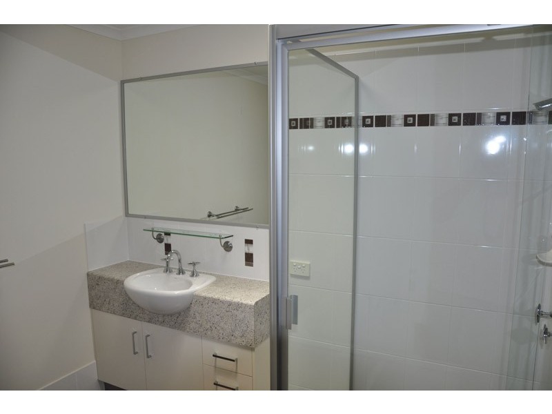 8/150 – 166 Rosehill Drive, Burpengary QLD 4505