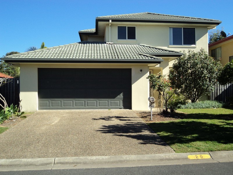 20 Tracey Cres, Varsity Lakes QLD 4227