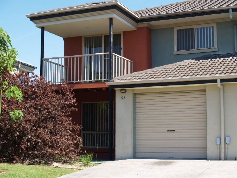 Pacific Pines QLD 4211