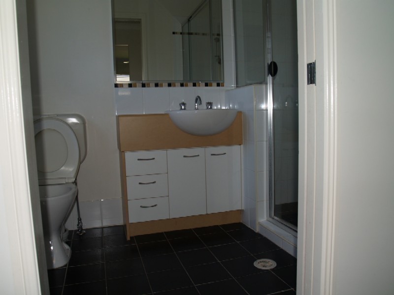 Pacific Pines QLD 4211