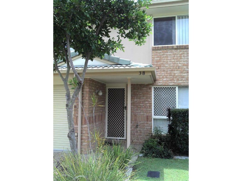 38/27 Camille Crescent, Wynnum West QLD 4178