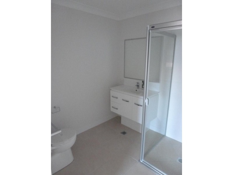 1/86 Carselgrove Ave, Fitzgibbon QLD 4018