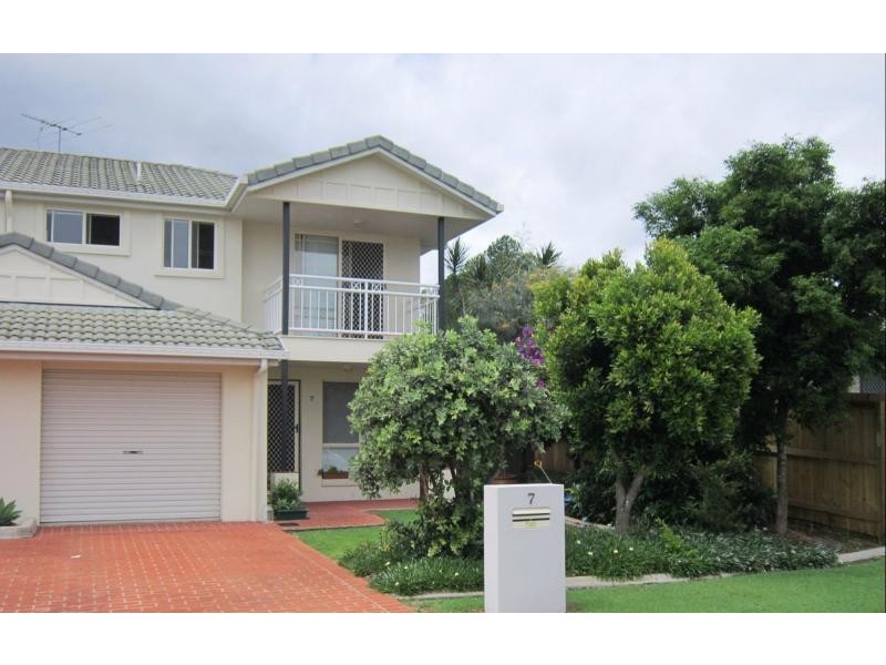 8 Gemview Street, Calamvale QLD 4116