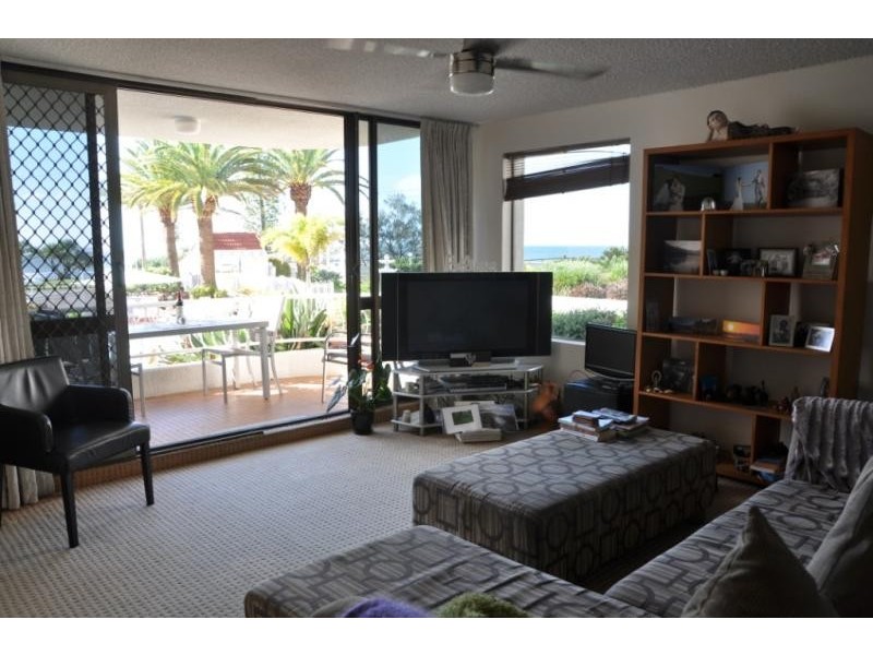 Alexandra Headland QLD 4572