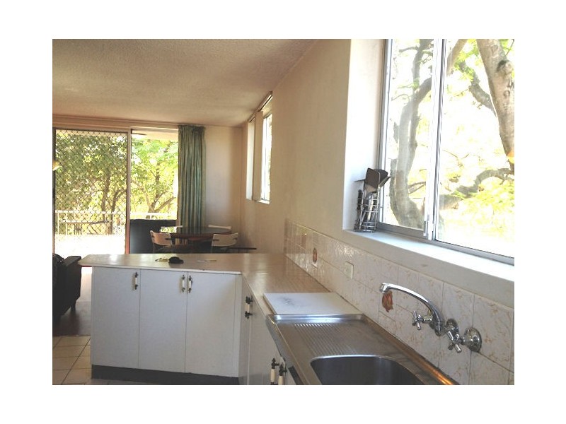 4/26 Darrambal Street, Surfers Paradise QLD 4217