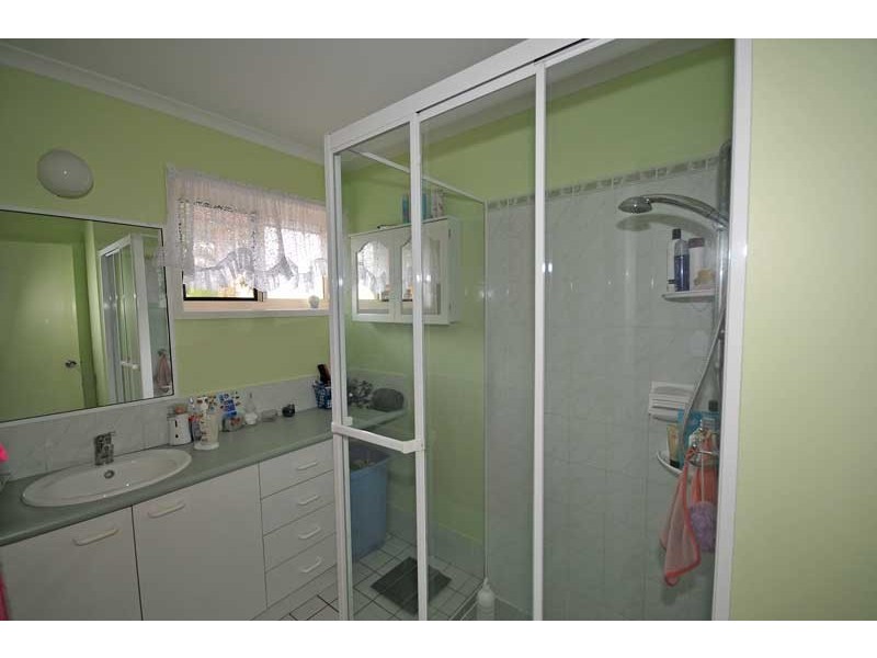 116 Meadowlands Road, Carina QLD 4152