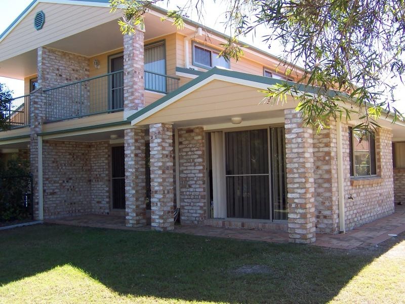 13/4 Koala Town Rd, Upper Coomera QLD 4209